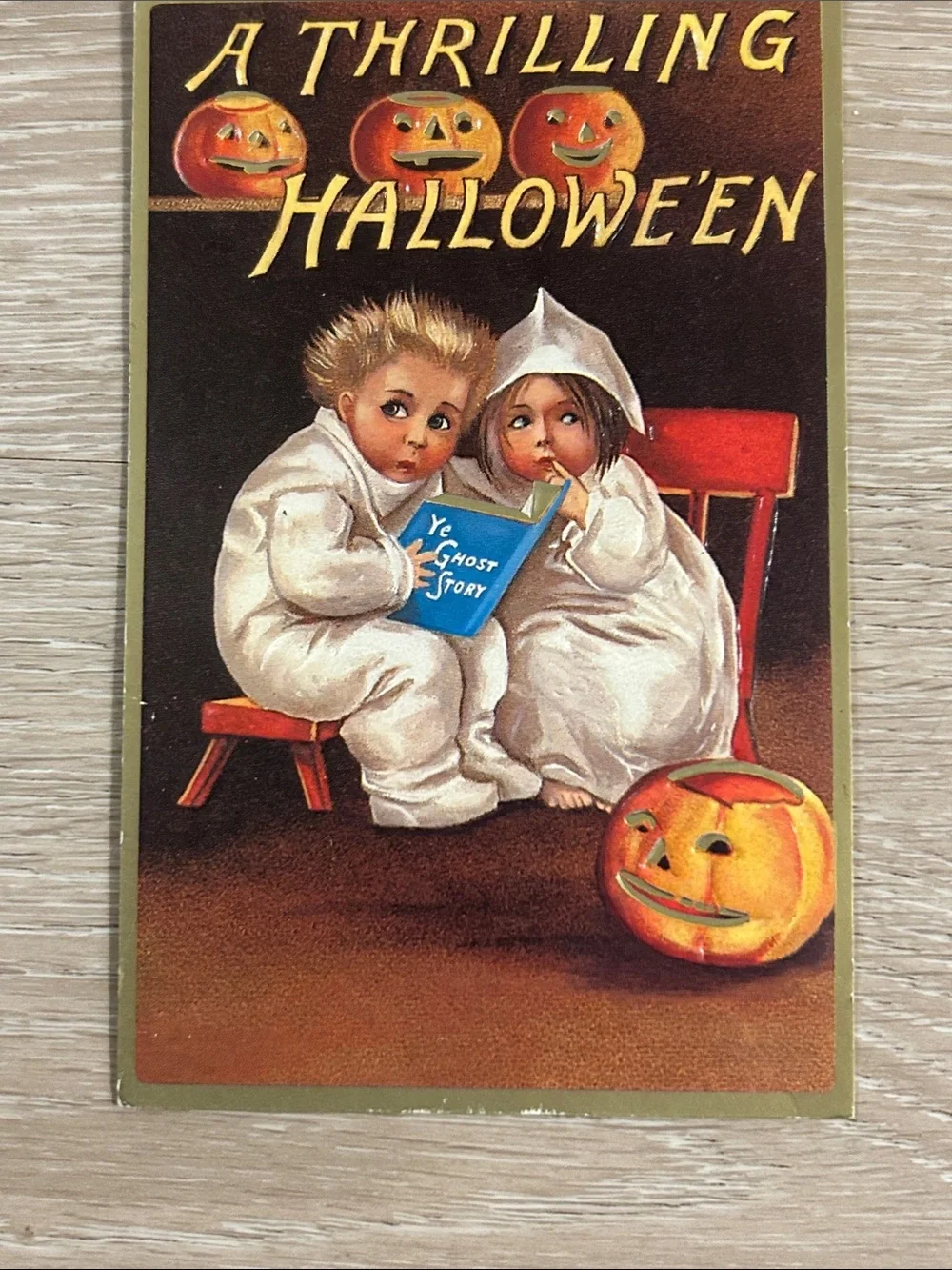 Ellen Clapsaddle Vintage A THRILLING HALLOWEEN Children Halloween Postcard